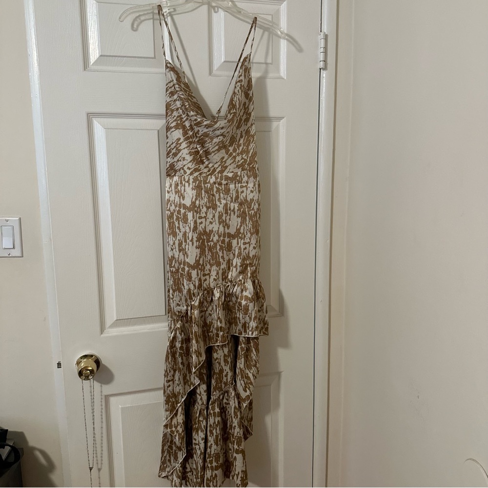 Fashion Nova low high midi dress